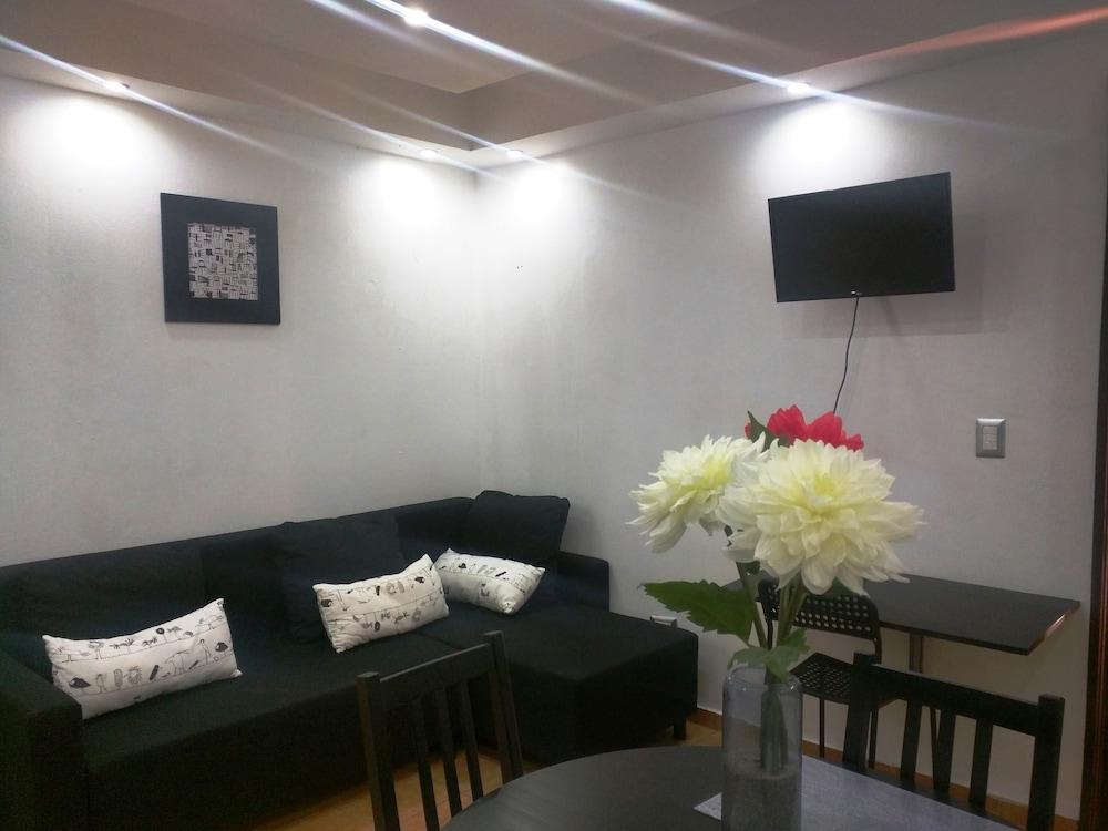Ptv Apartamentos En Albatros ฆวนโดลีโอ ภายนอก รูปภาพ