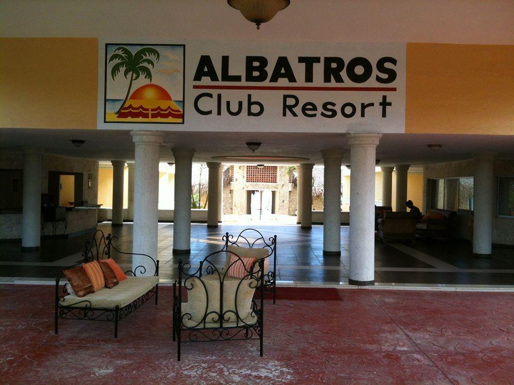 Ptv Apartamentos En Albatros ฆวนโดลีโอ ภายนอก รูปภาพ